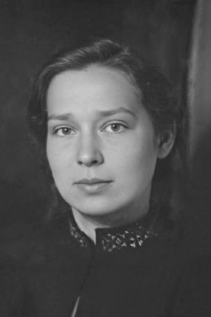 Liya Derbysheva backdrop