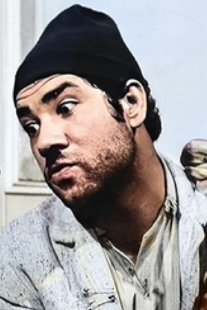 Abdollah Abdolvahabi backdrop