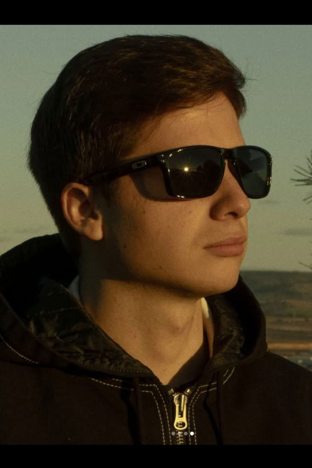 Mario Ortiz backdrop