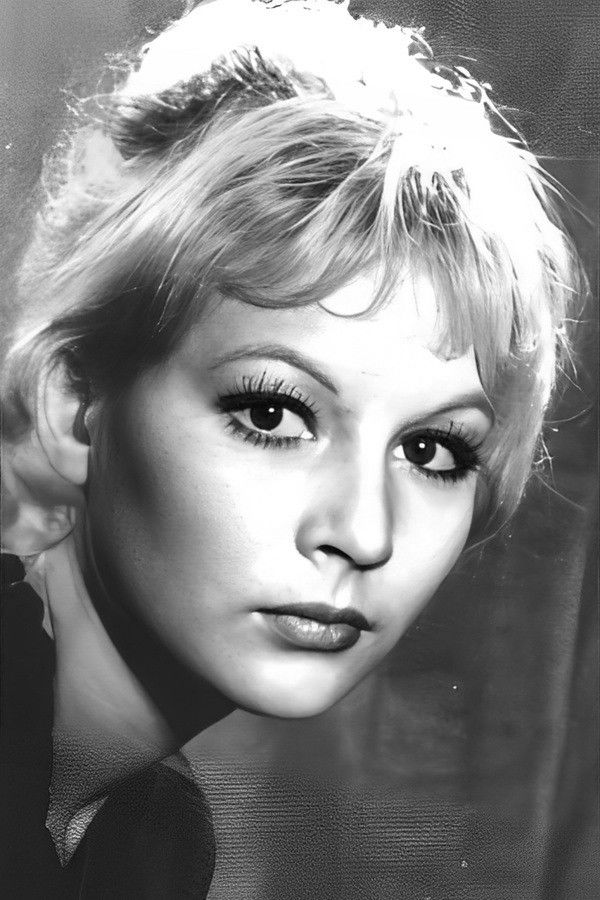 Tatyana Vedeneeva backdrop