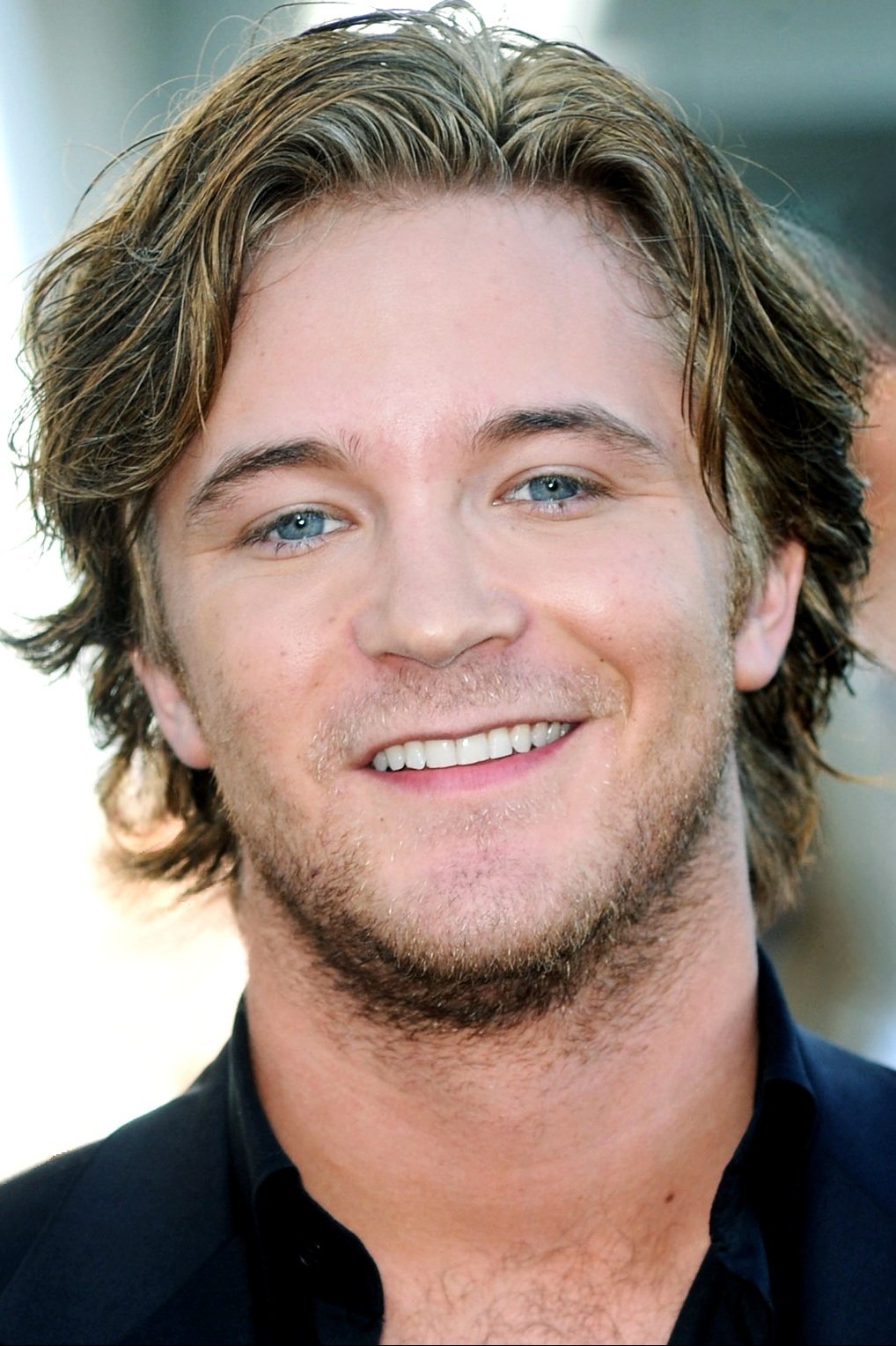 Michael Welch backdrop