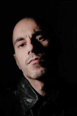 Vassilis Pantelidis backdrop