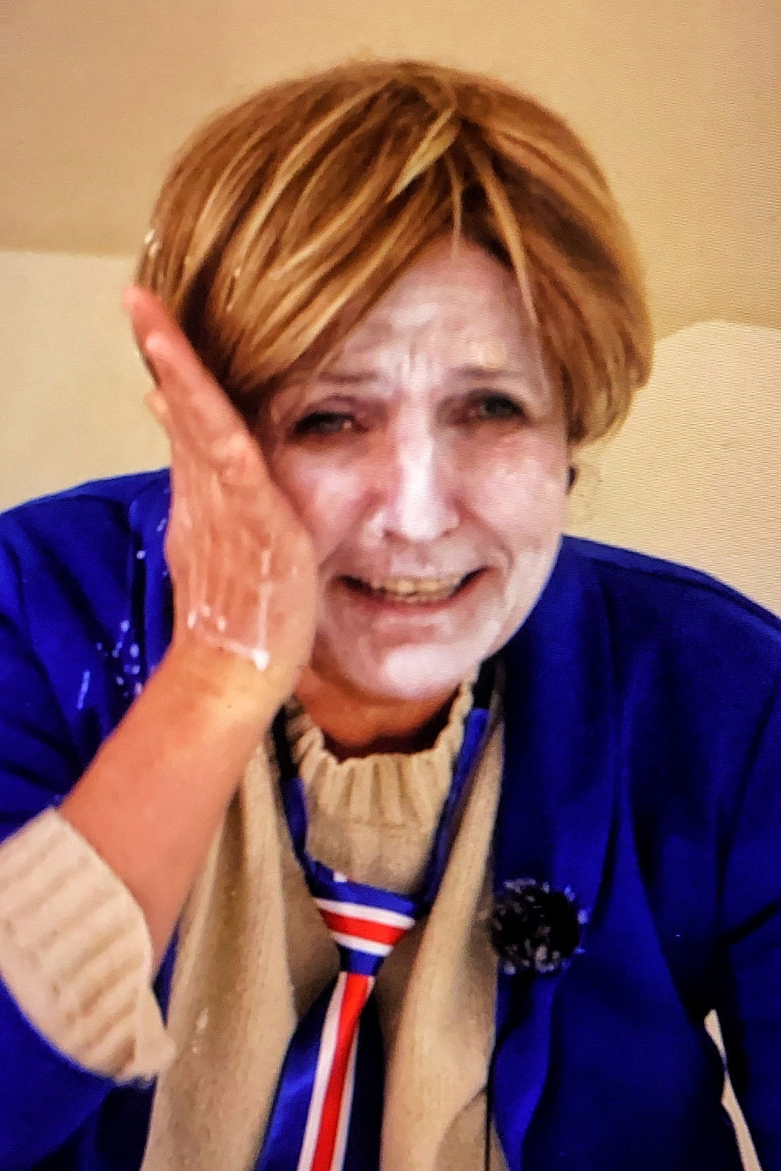 Natascha Hankel backdrop