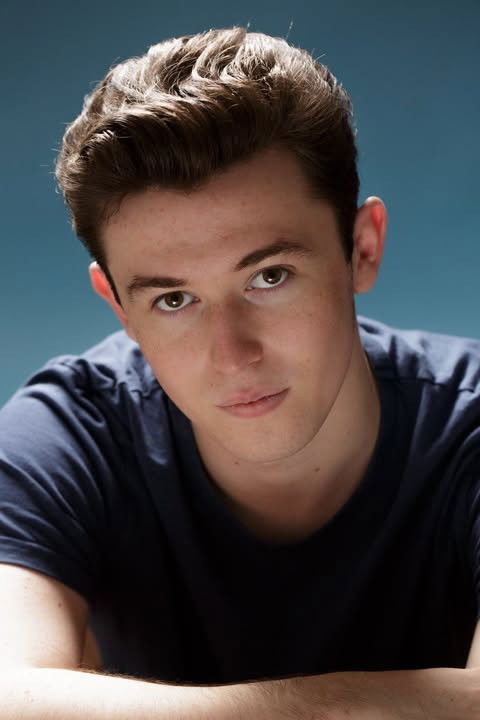 Luke Florence backdrop