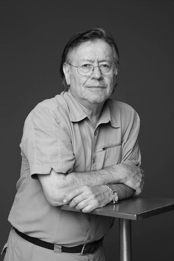 Orlando Lübbert backdrop