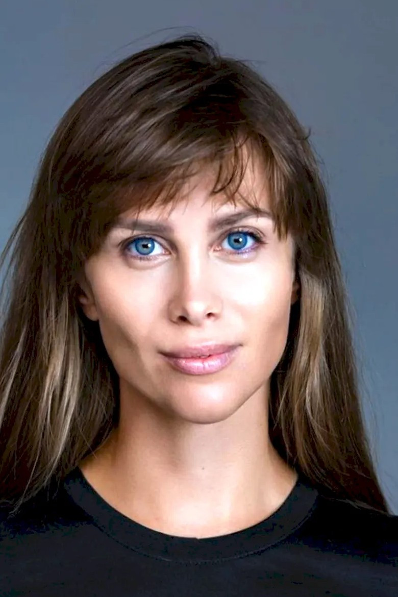 Yuliya Beretta backdrop