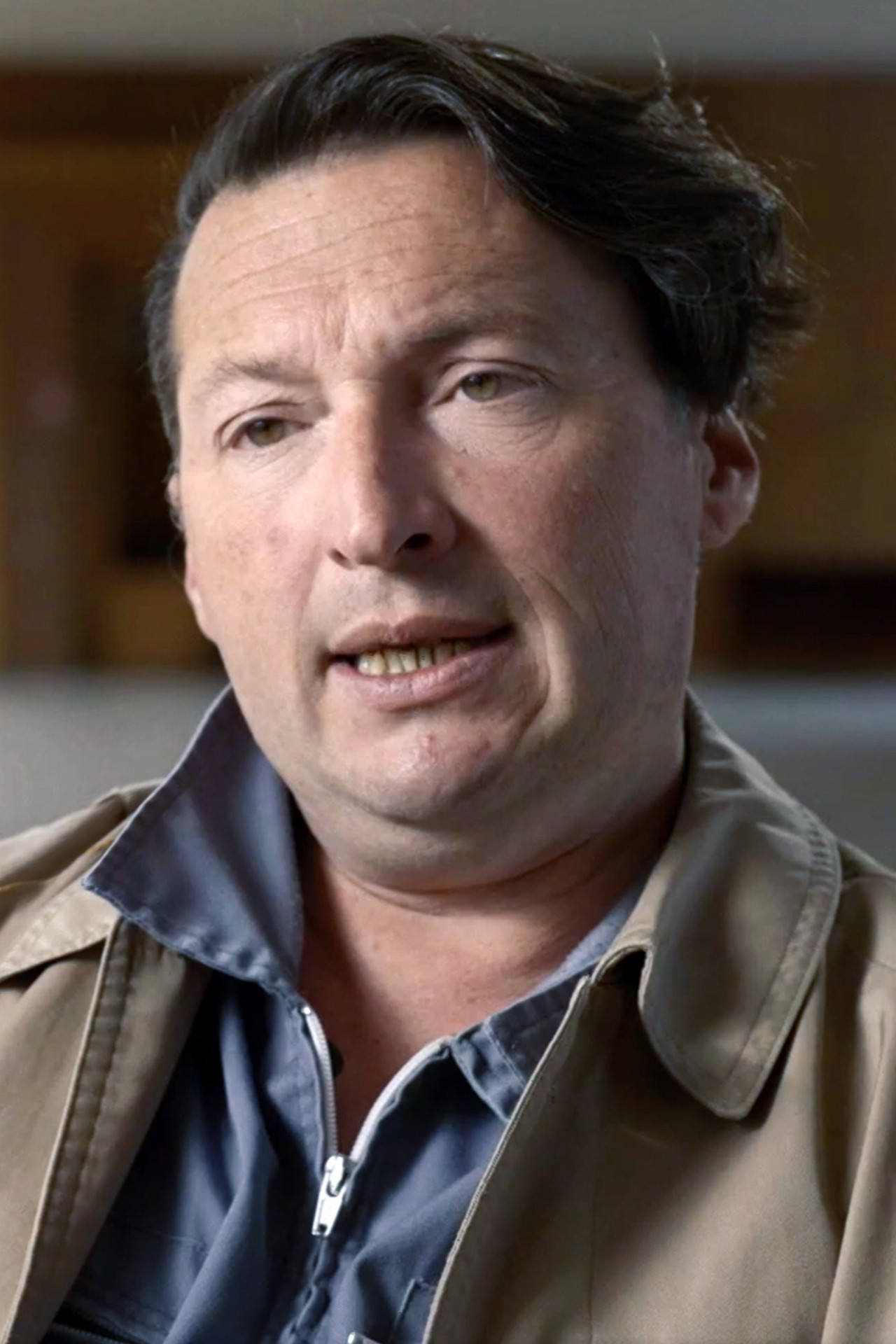 Nicolas Mémain backdrop