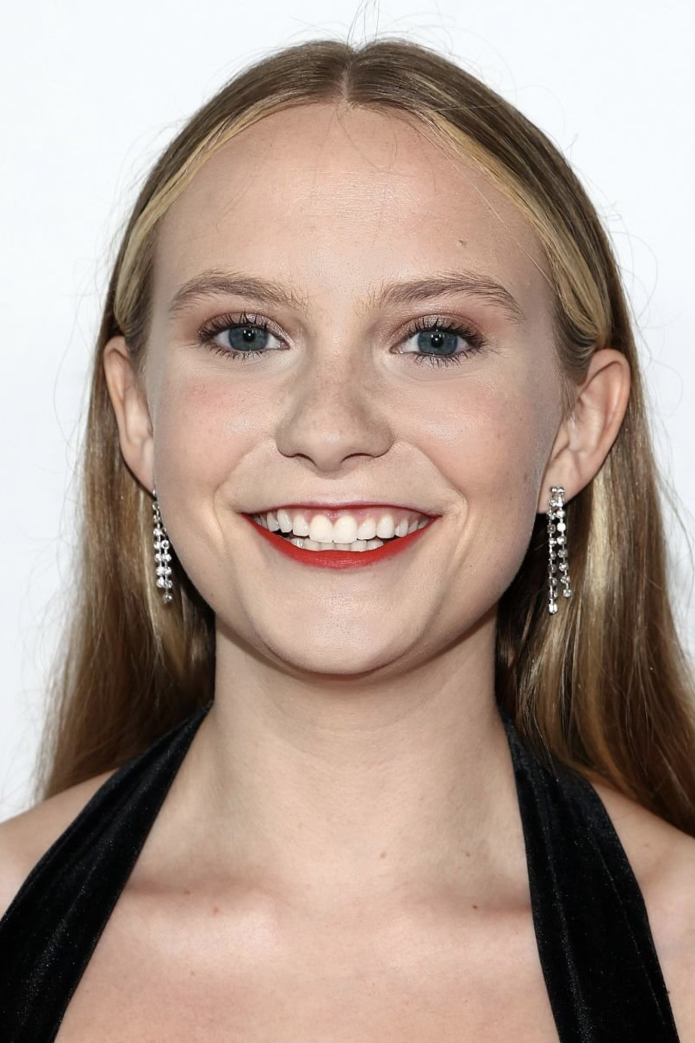 Grace Schnitzius backdrop