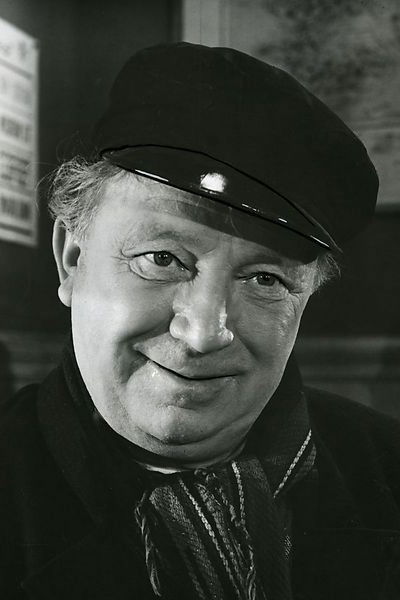 Rasmus Christiansen backdrop