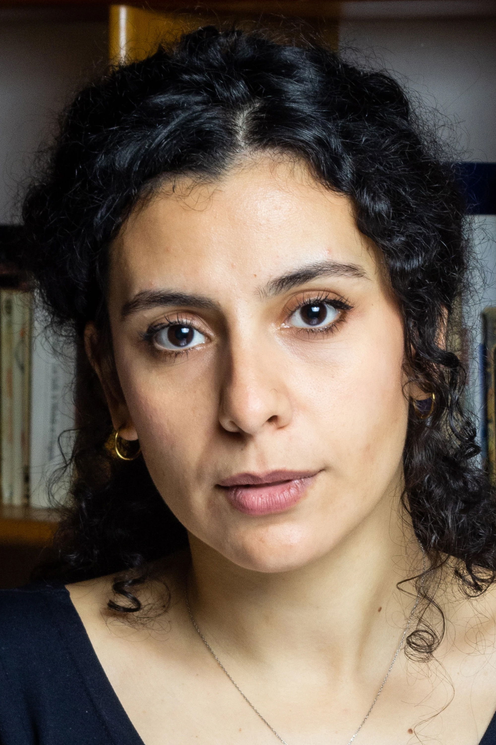 Lydia Hanni backdrop