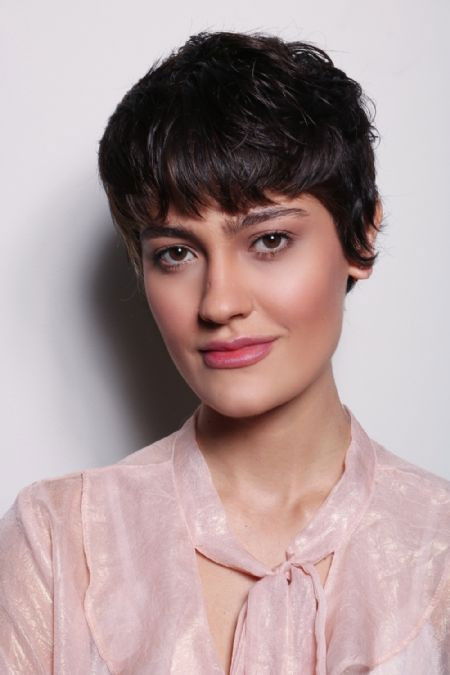 Alessa Caneppele backdrop