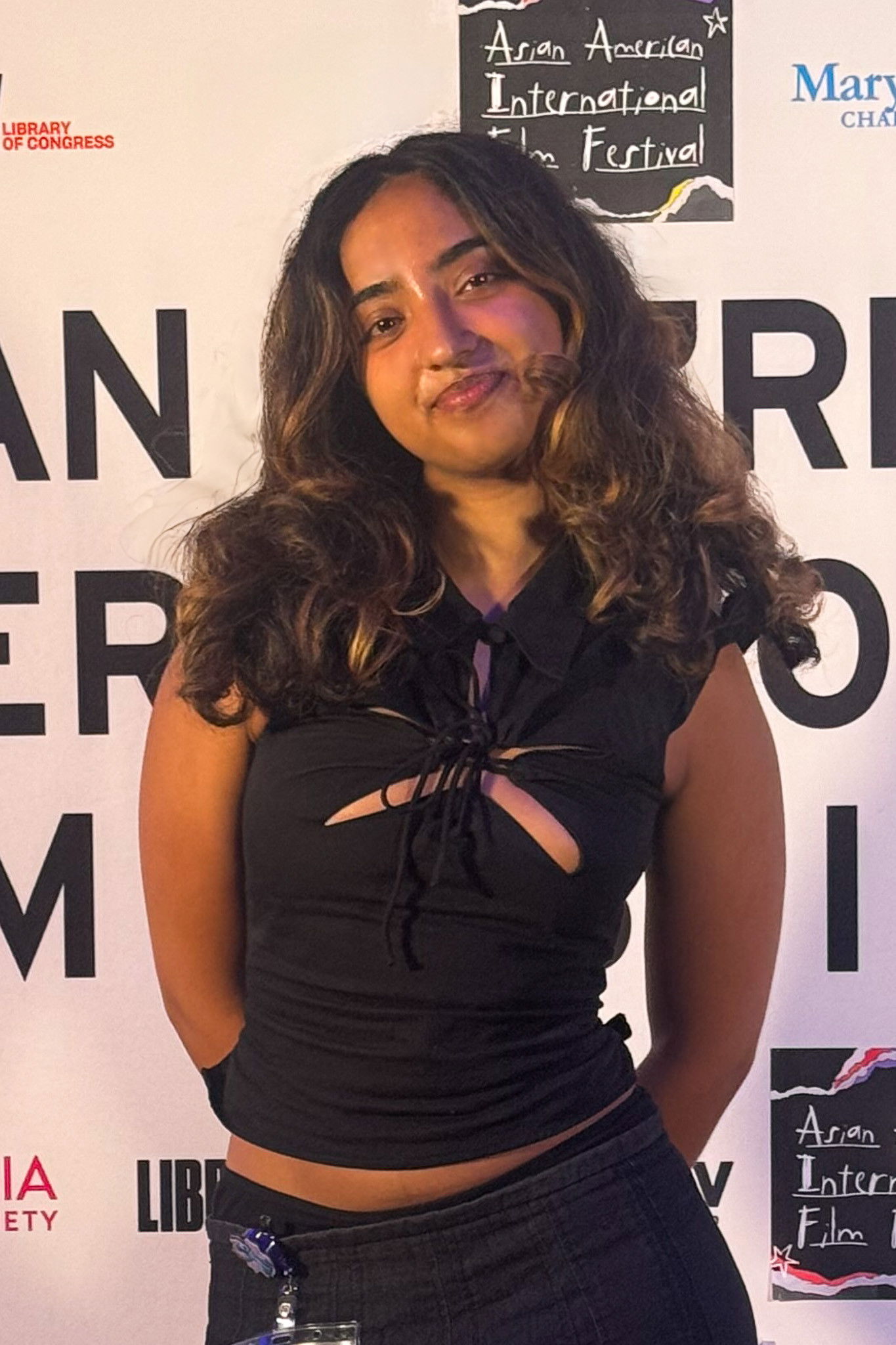 Lulu Abathra backdrop