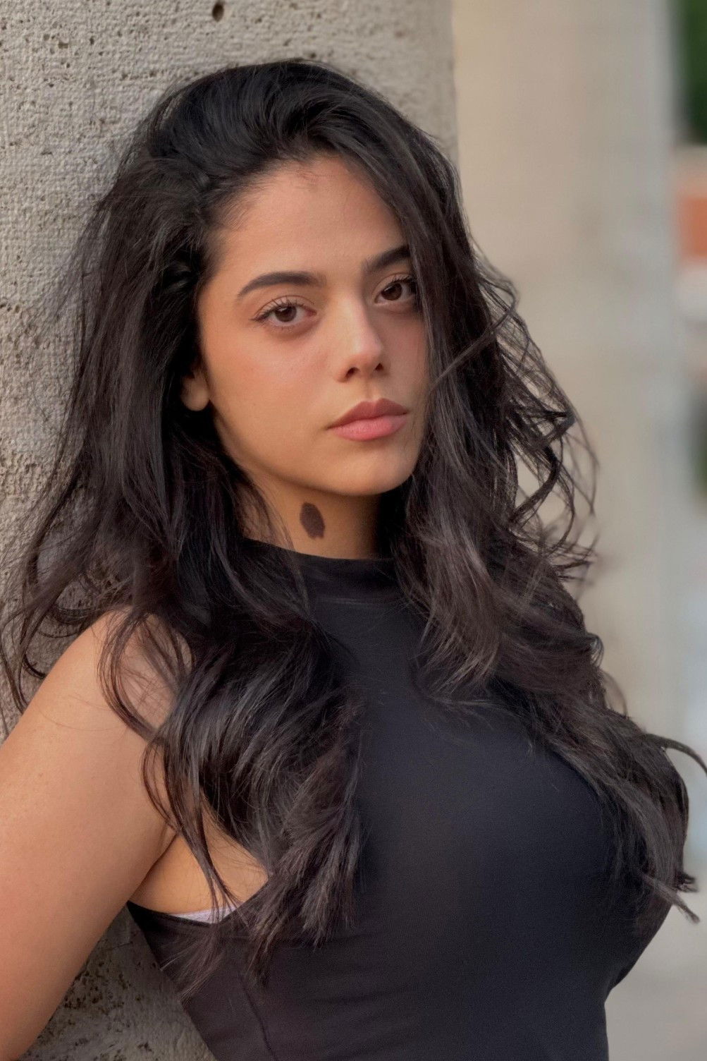 Sofia Foresta backdrop