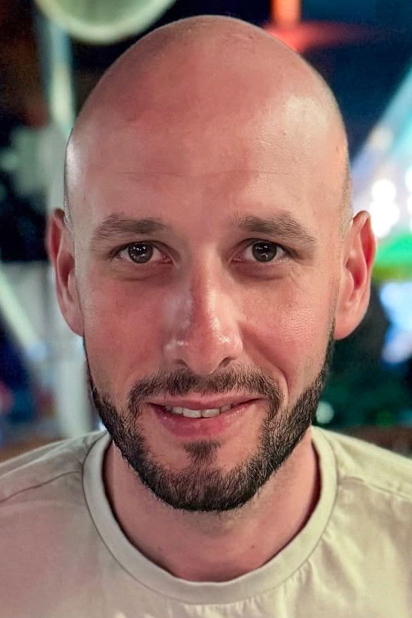 Ben Darmanin backdrop