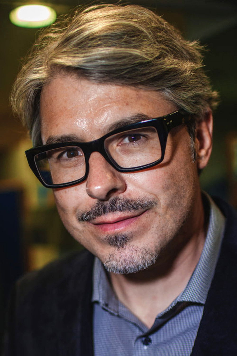 Lars Krutak backdrop