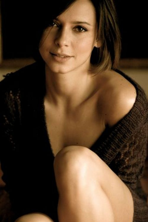 Valentina Pace backdrop