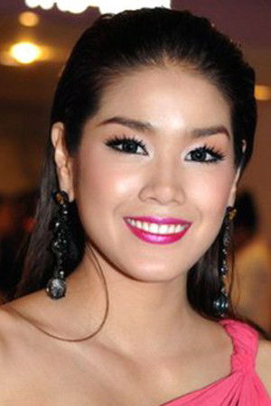 Pimolrat Pisolyabutr: Pimolet Rat Pisoljabutr backdrop