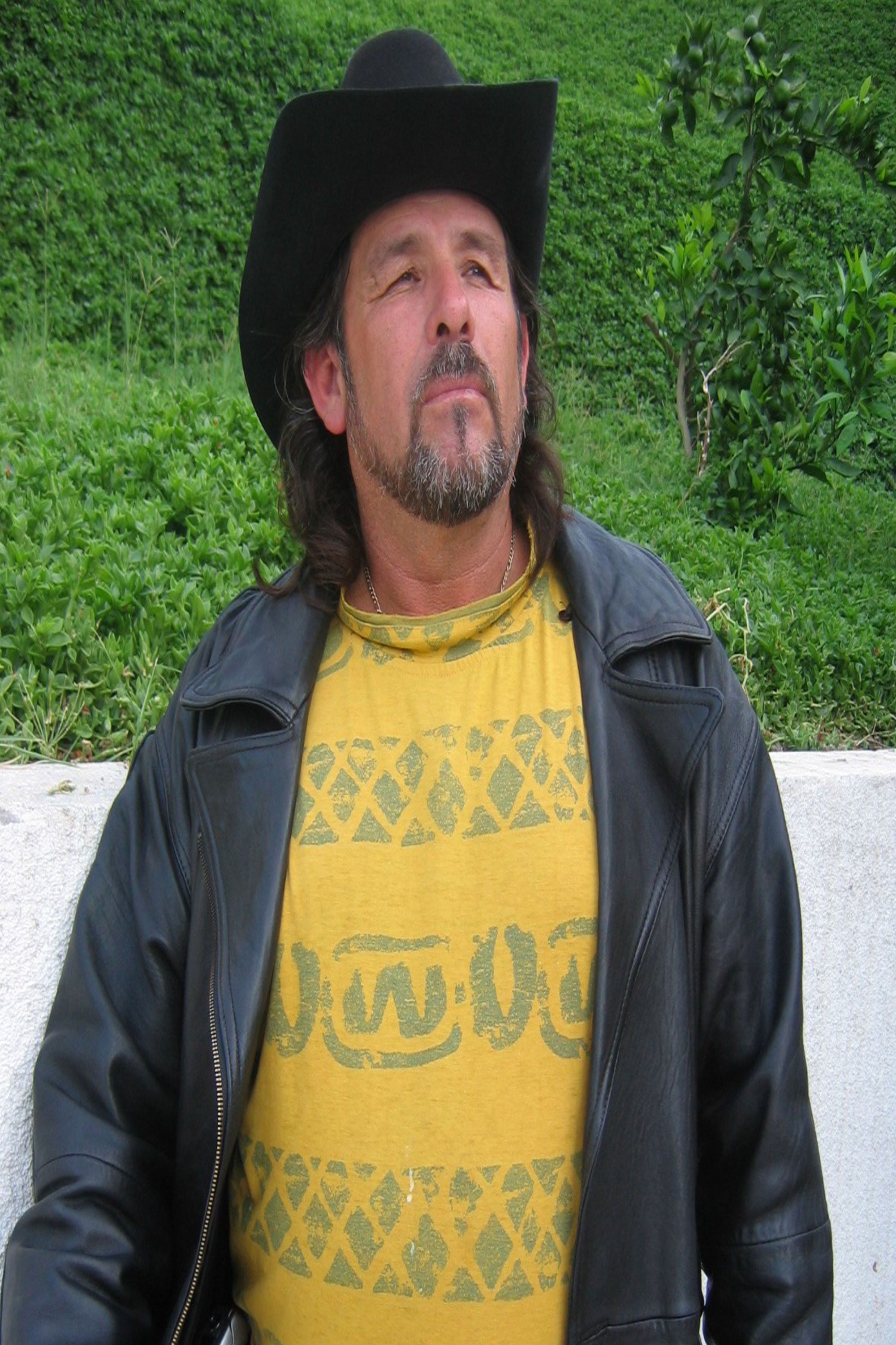 Noe Nevarez backdrop