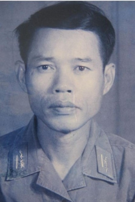 Nguyễn Minh Châu backdrop