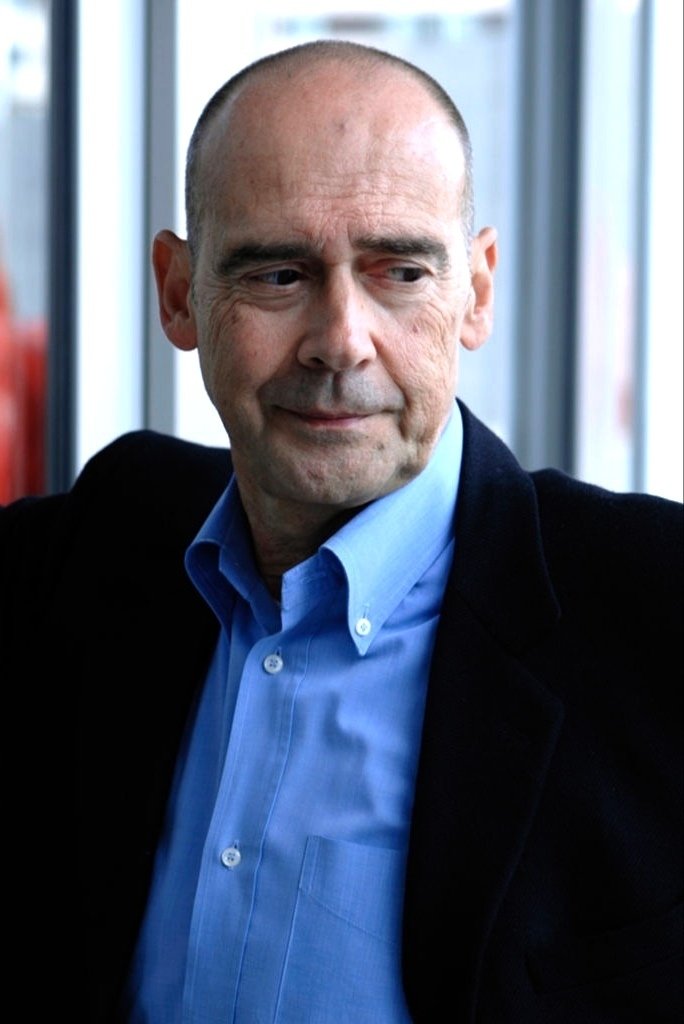 Davide Gemmani backdrop