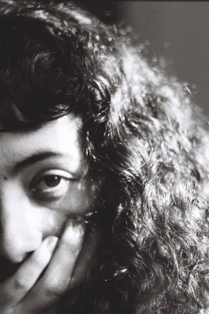 Amay Loyola Valdés backdrop