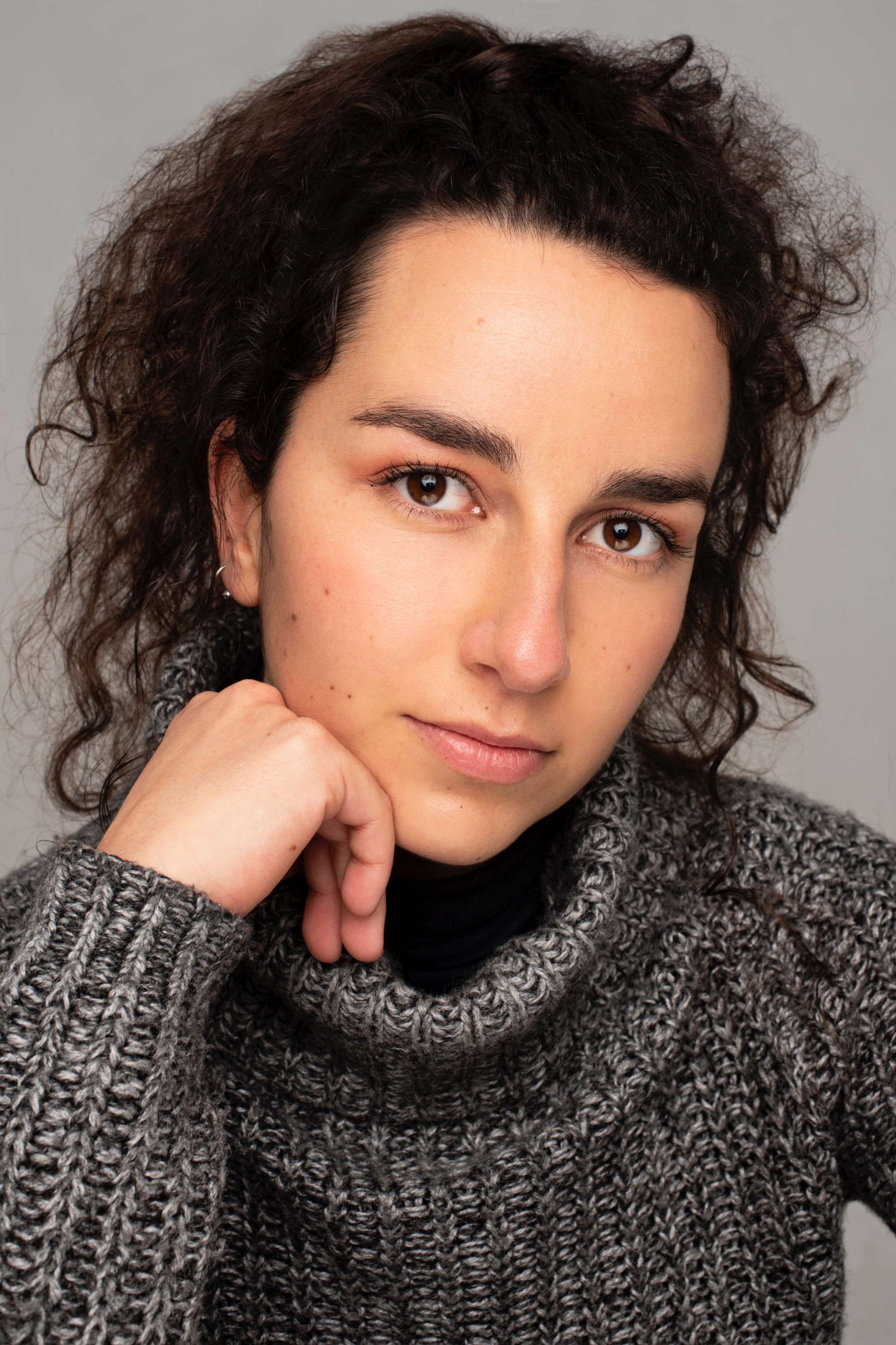 Paula Lloret backdrop