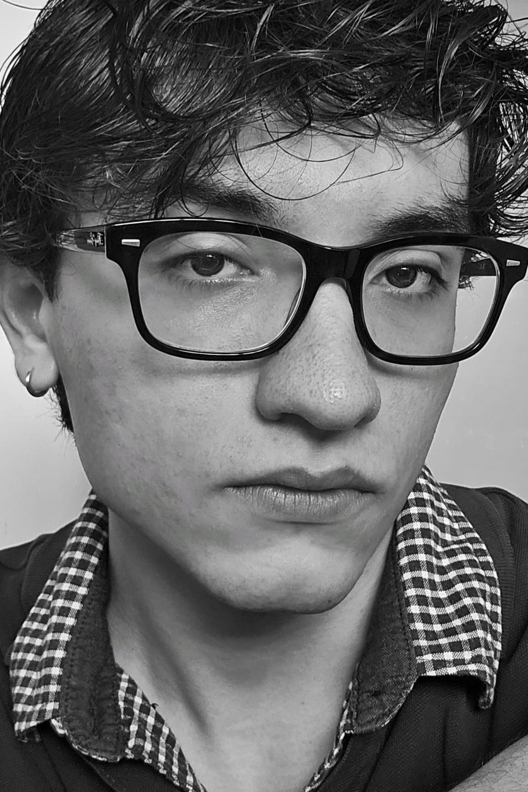 Caíque Gaspar backdrop