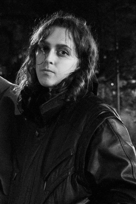 Aaliyah Belkacem backdrop