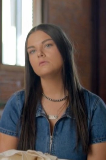 Leah Sullivan backdrop