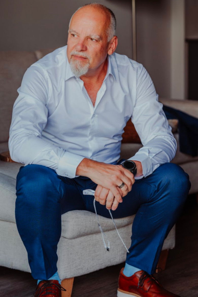 Marc-André Decoste backdrop