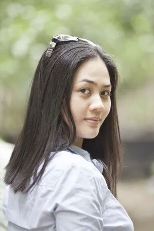 Hoàng Nhật Mai backdrop