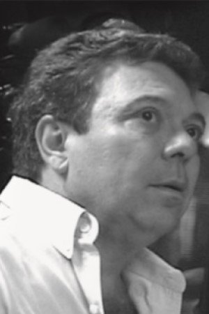 Anibal Massaini Neto backdrop