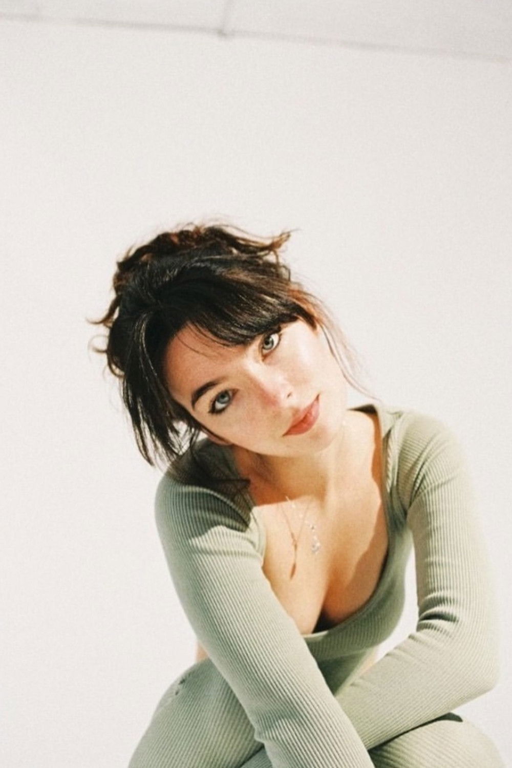 Naroa Reynés backdrop