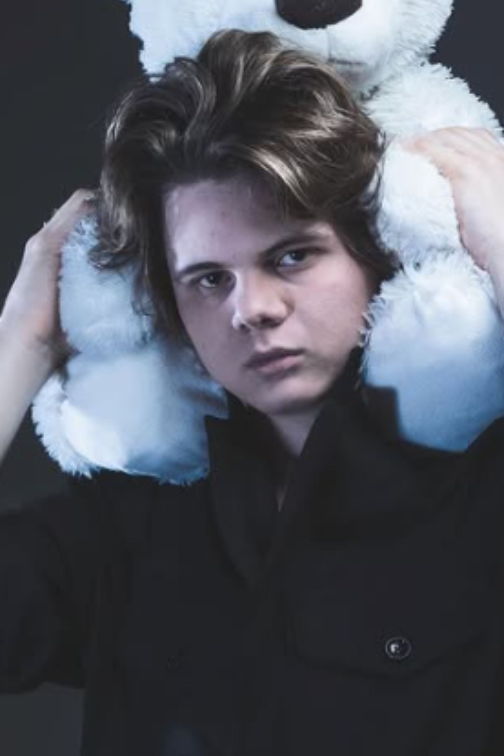 Mario Giarola backdrop