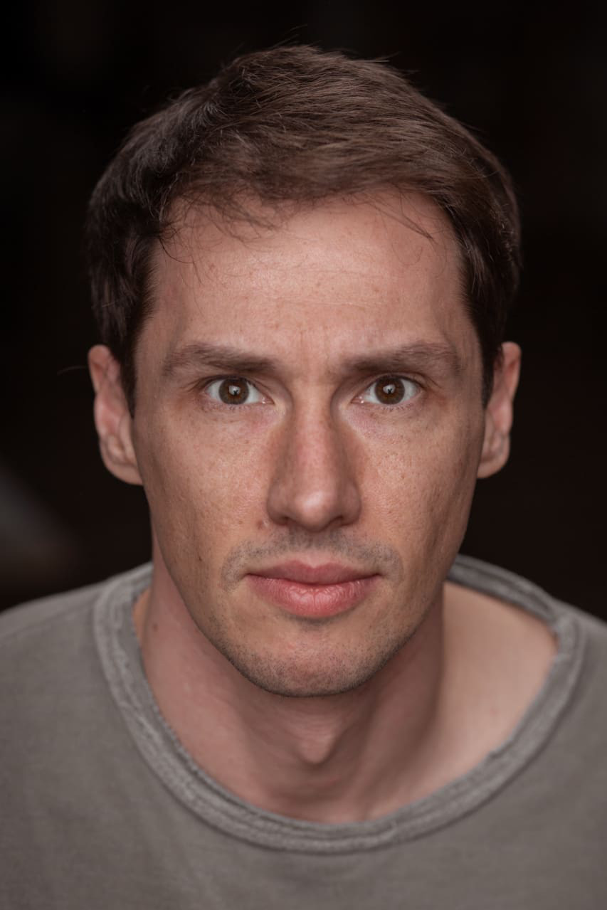 Timur Yeremeyev backdrop