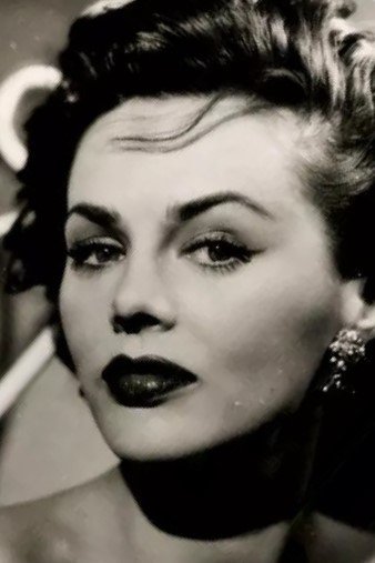 Vera Molnar backdrop