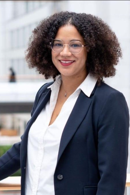 Mélissa Camara backdrop