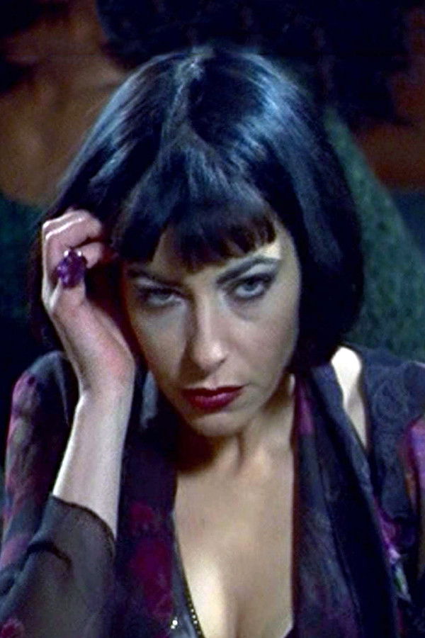 Jenny Kitseli backdrop