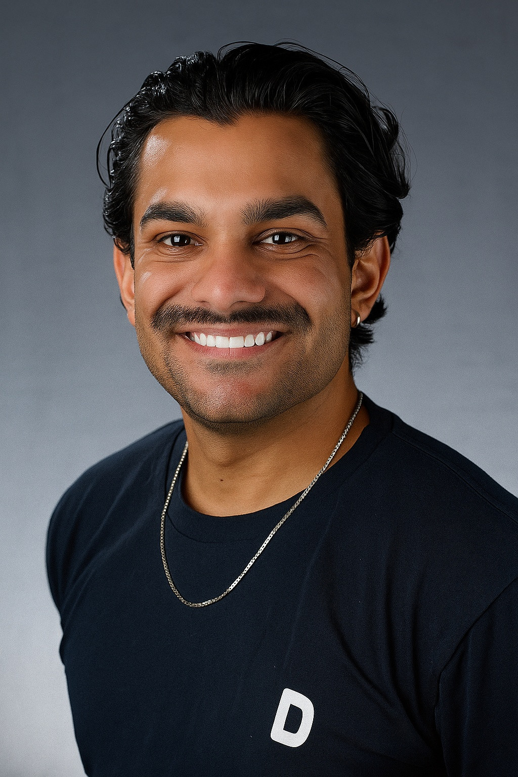 Cristian Bing-Capiraso backdrop