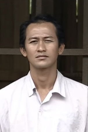 Võ Thế Vỹ backdrop