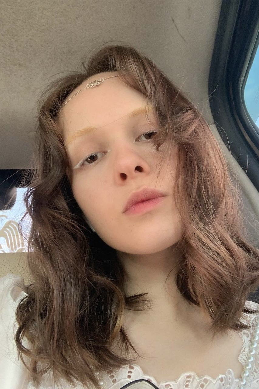 Julia Zhukova backdrop