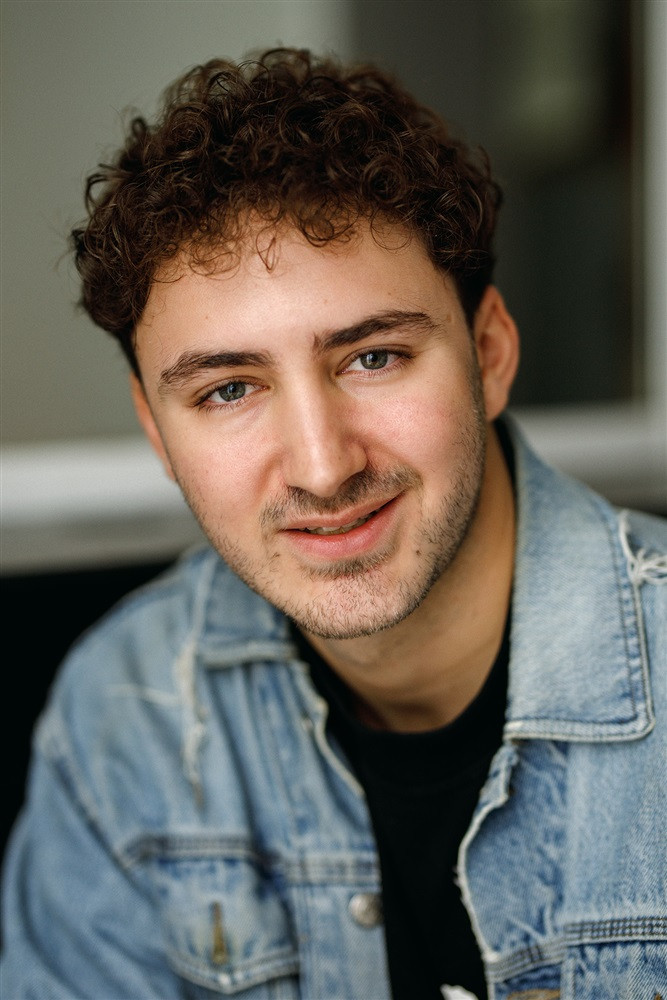 Benjamin Haddad backdrop