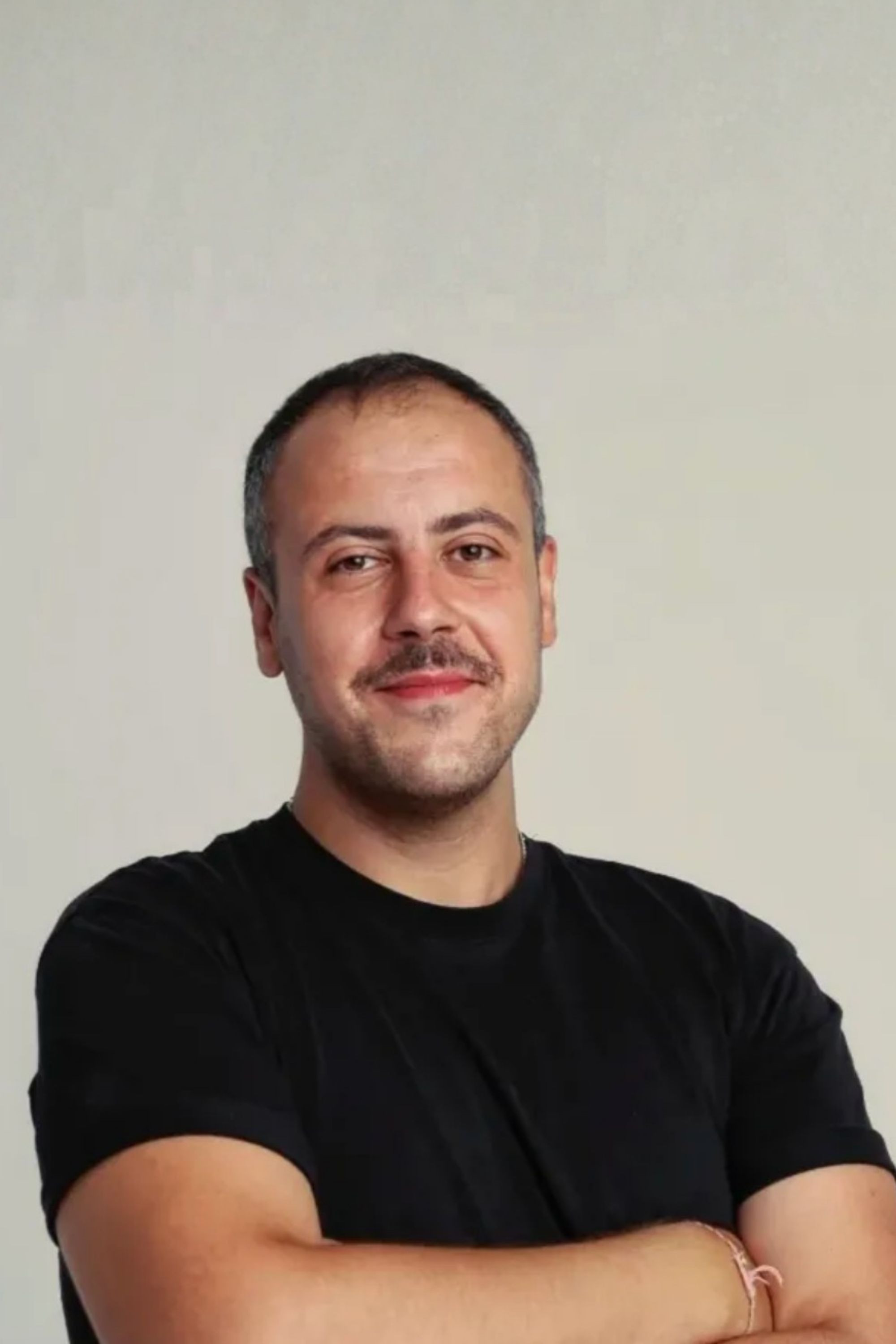 A. Safa Gerz backdrop