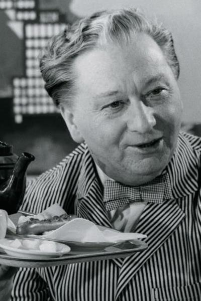 Christian Arhoff backdrop