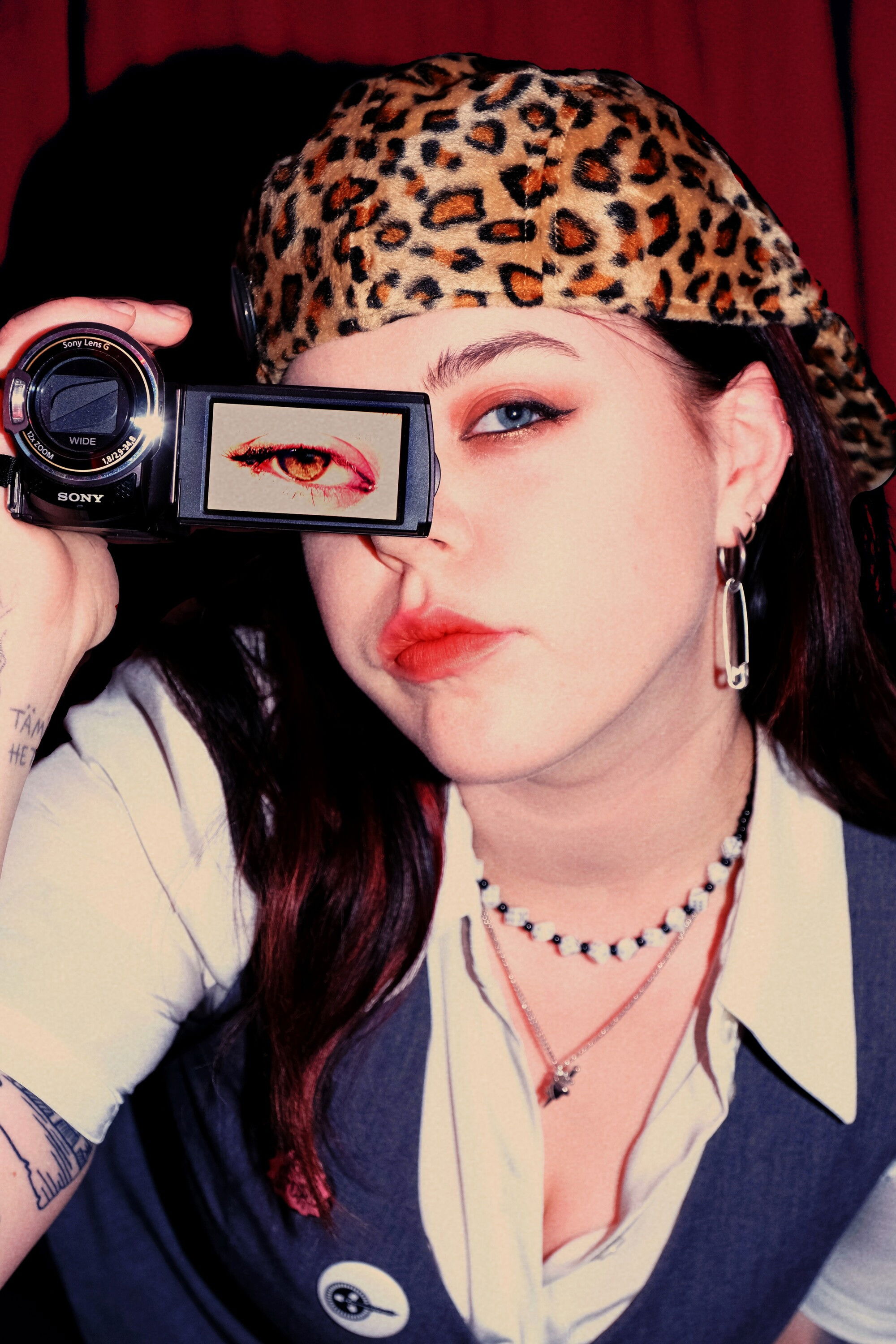 Ella Sisko Lahtinen backdrop