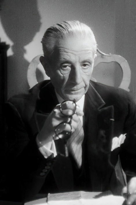 Louis Vonelly backdrop