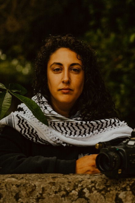 Carolina Pereira backdrop