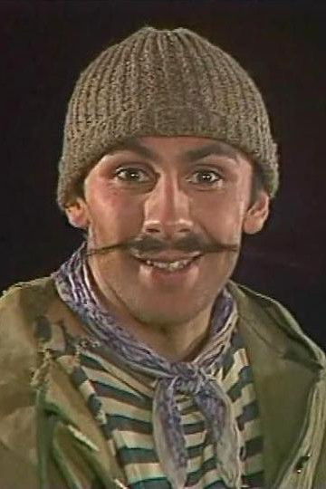 Oleg Alyamov backdrop