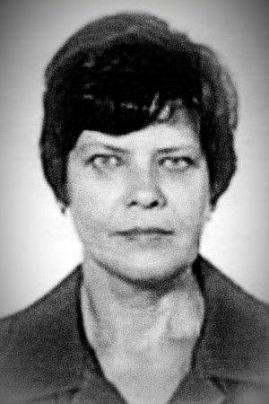 Inessa Seleznyova backdrop