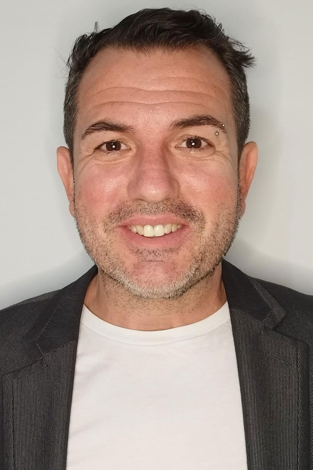 Iván Huerta backdrop